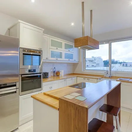 Lägenhet A Beautiful Spacious In A Picaresque Location By 360 Estates