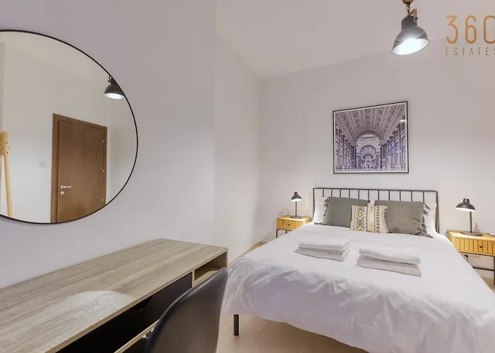 A Beautiful Spacious In A Picaresque Location By 360 Estates Apartamento *