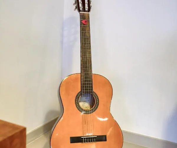 A Beautiful Spacious In A Picaresque Location By 360 Estates Apartament